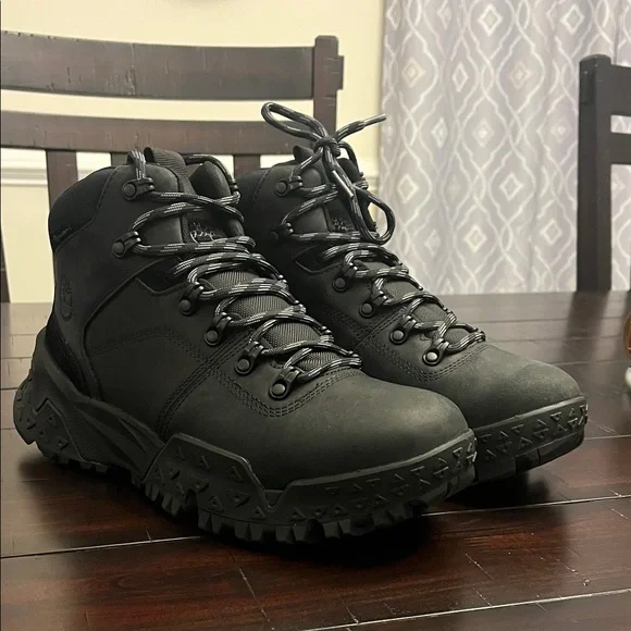 Timberland Motion Scramble Boots black new Mens Size 9 - Picture 1 of 13